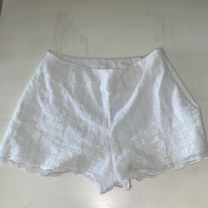 White high waisted shorts